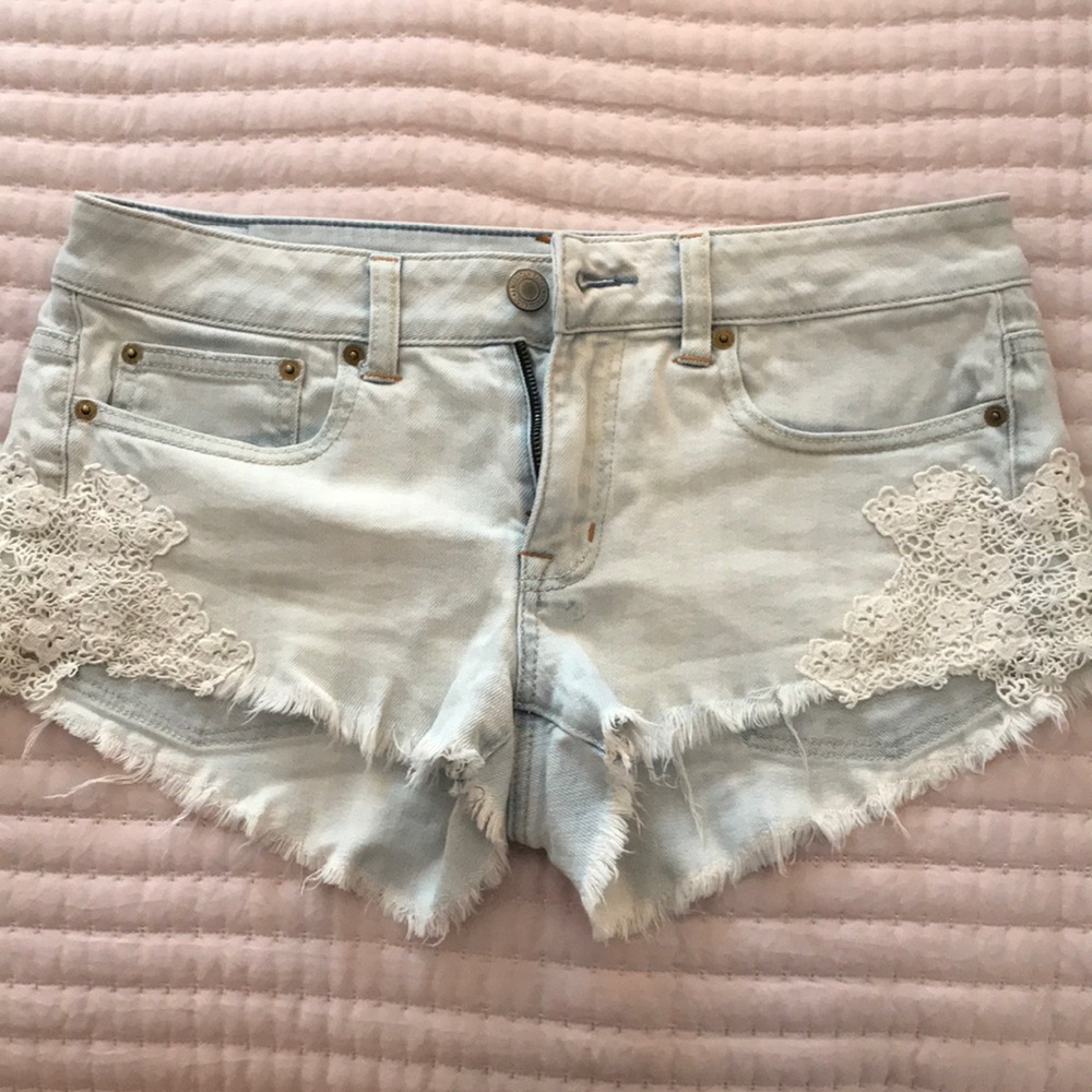 american eagle faded denim lace shorts